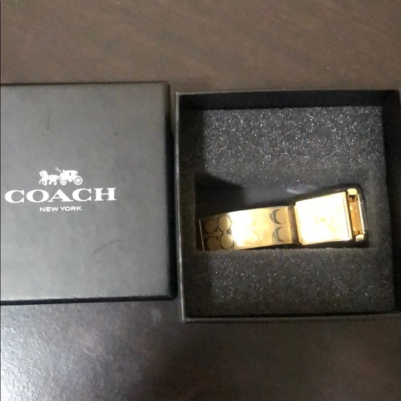 Coach Watch Brand New - Picture 2 of 5